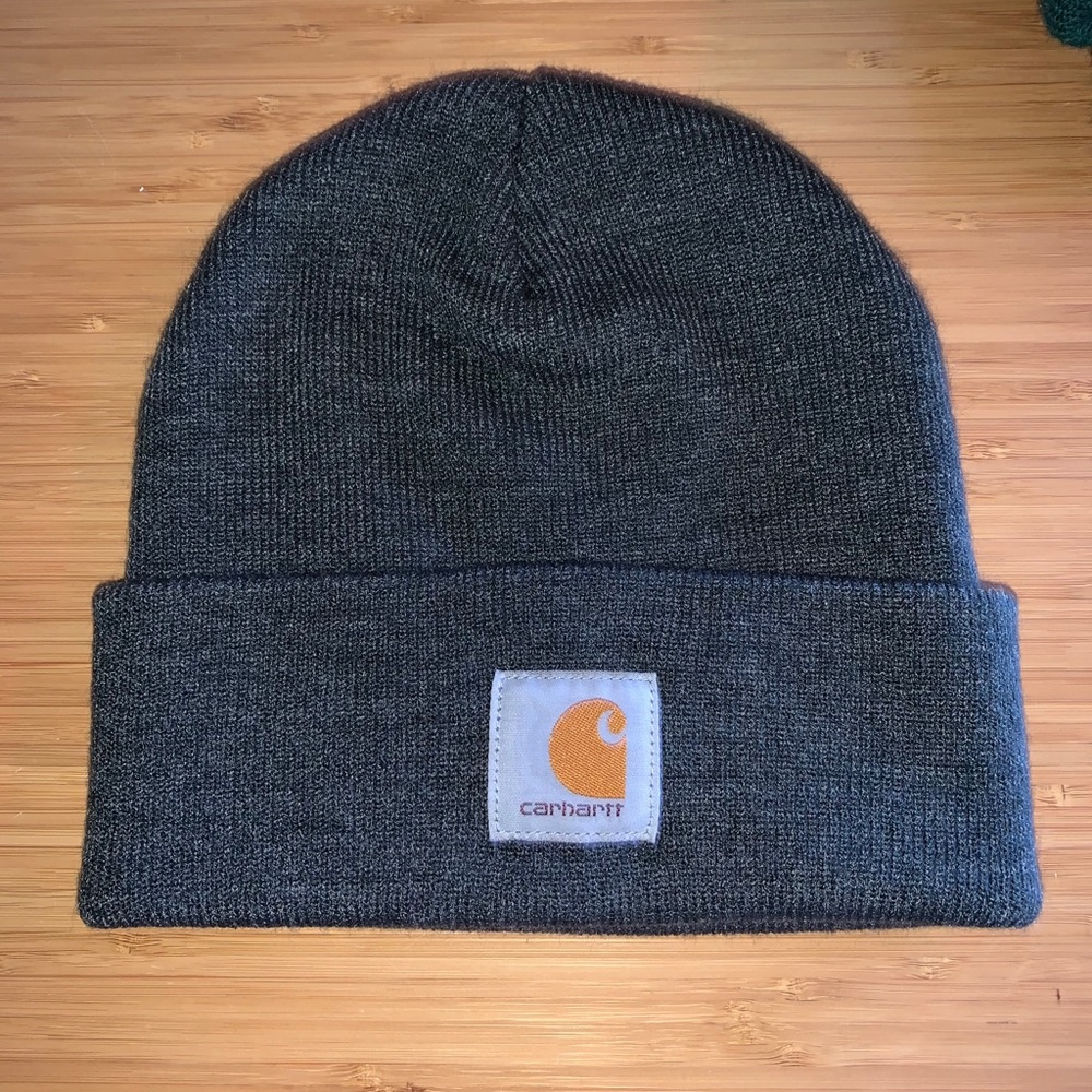 Assorted beanies - Picture 2 of 5